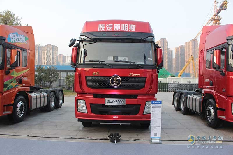 陜汽重卡 德龍X3000 600馬力 6X4 IC版 牽引車(chē)