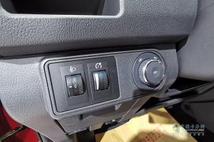 慶鈴汽車(chē) TAGA 4×2 皮卡 運動(dòng)版