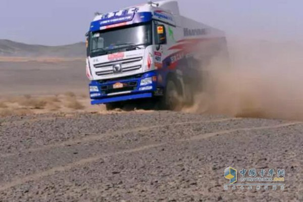 漢風(fēng)G7量產(chǎn)車(chē)在2018年環(huán)塔拉力賽中經(jīng)受極限挑戰的磨練