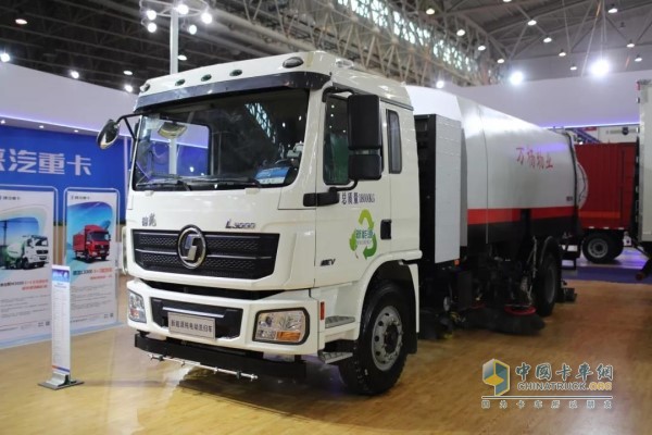 德龍L3000 4×2純電動(dòng)洗掃車(chē)