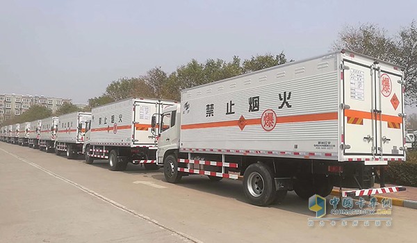 危險品運輸車(chē)