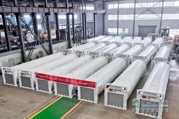 LNG罐式集裝箱生產(chǎn)車(chē)間