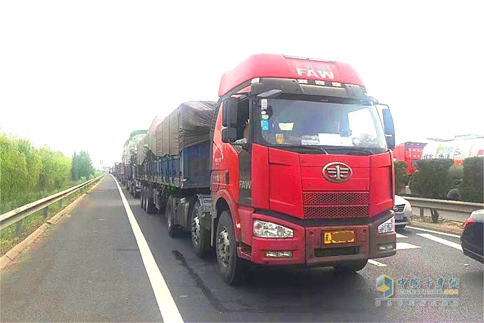實(shí)施貨運車(chē)輛稱(chēng)重檢測