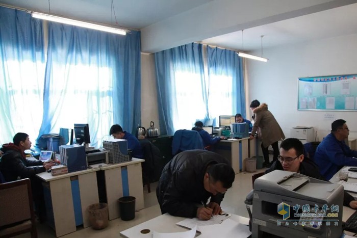 北奔重卡 北奔V3ET 牽引車(chē)