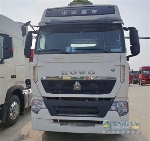 中國重汽?；愤\輸車(chē)輛