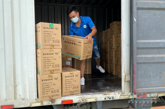 解放動(dòng)力勁威4DD發(fā)動(dòng)機