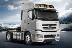 運輸可靠 運營(yíng)成本低 港運新星—大運N9H 4×2牽引車(chē)