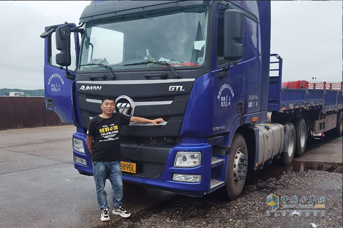 彭祥立與他的歐曼GTL自動(dòng)擋重卡