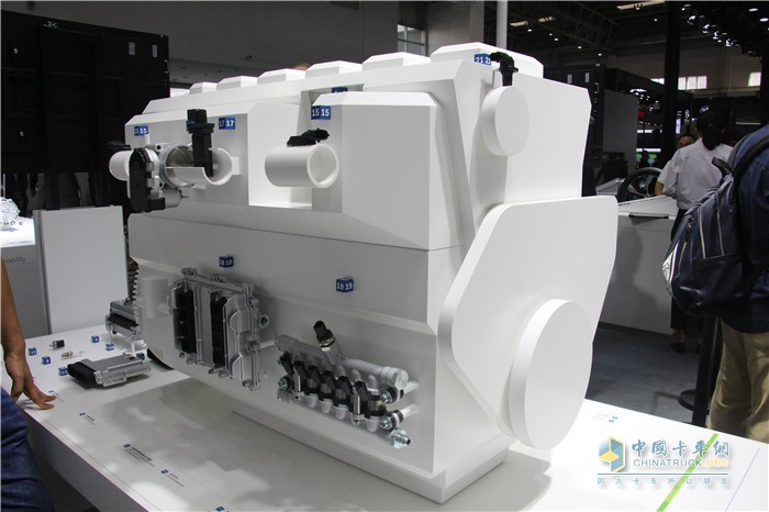 博世天然氣動(dòng)力總成系統展示