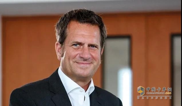 采埃孚商用車(chē)控制系統事業(yè)部負責人Fredrik Staedtler