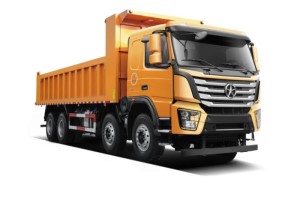 動(dòng)力強勁   大運N8V系列8*4自卸車(chē)可靠耐用