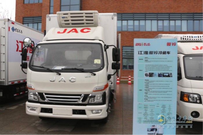 江淮駿鈴“冰博士”冷藏車(chē)