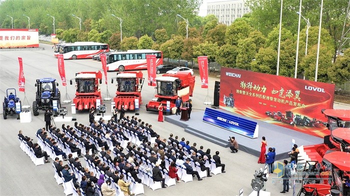 濰柴雷沃重工全系列匹配濰柴發(fā)動(dòng)機產(chǎn)品發(fā)布會(huì )