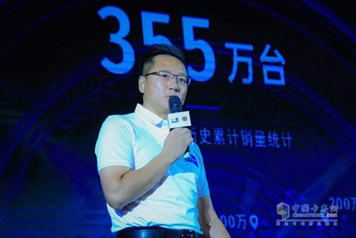 東風(fēng)康明斯,發(fā)動(dòng)機