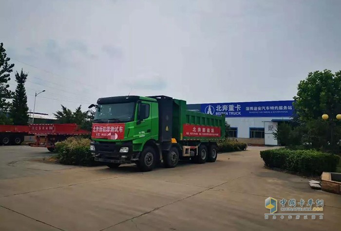 北奔重卡,服務(wù),牽引車(chē)