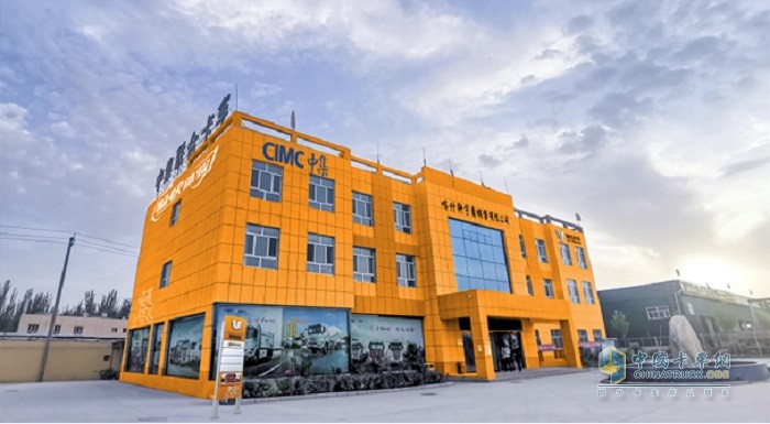 聯(lián)合卡車(chē) LNG牽引車(chē) 南疆地區