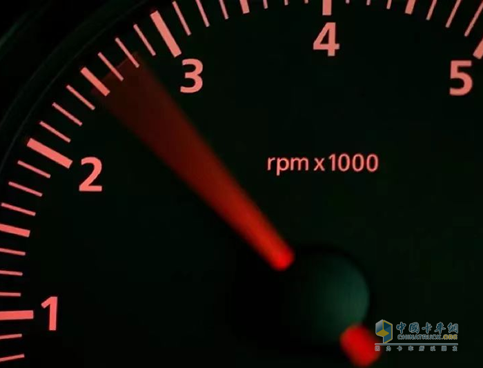 東風(fēng)康明斯,發(fā)動(dòng)機