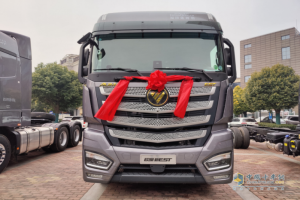 月行駛2萬(wàn)公里？歐曼新EST自動(dòng)擋重卡很高效