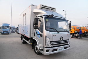 占盡“鮮”機 雪龍冷藏車(chē)分分鐘成為冷鏈運輸最優(yōu)選