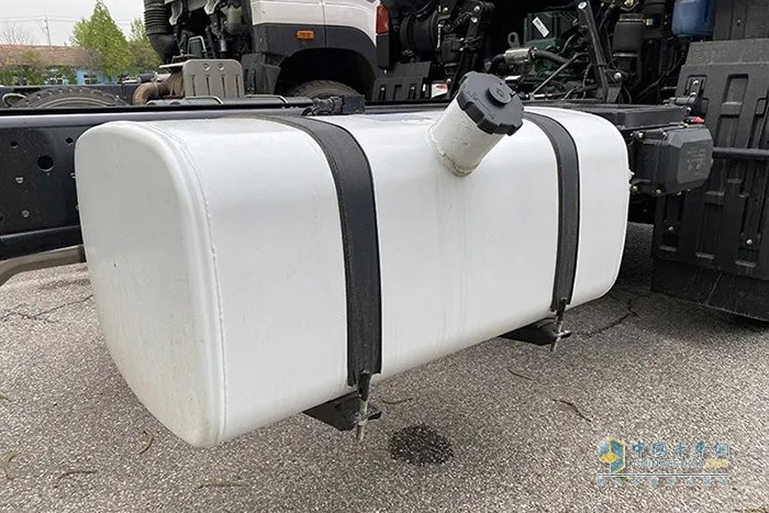 JK6四缸AM領(lǐng)航版，全方位滿(mǎn)足新生代舒心駕乘需求是您高效創(chuàng  )富的“得力拍檔”。