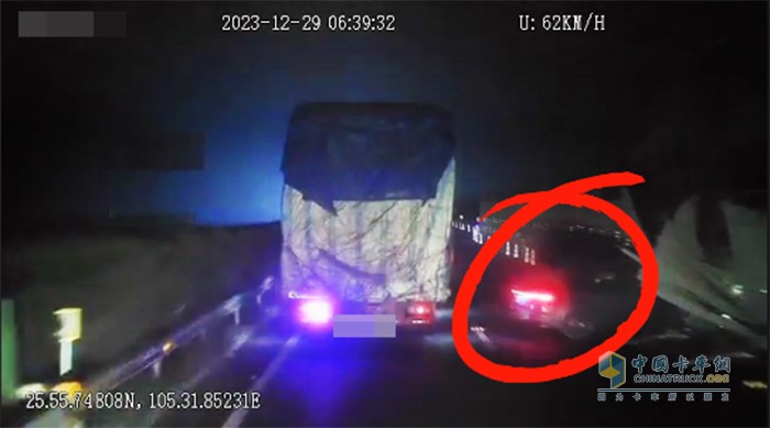 征途的守護者英雄發(fā)哥英勇救人，傳遞正能量！