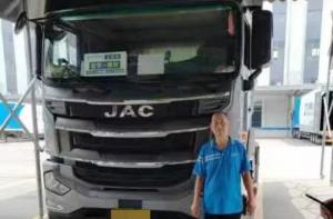 中通快遞承運商鄭隊長(cháng)：江淮重卡，十年信賴(lài)之選