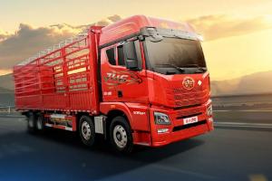 解放青汽JH6智尊版LNG載貨車(chē)，秋收穩贏(yíng)，創(chuàng  )富不停