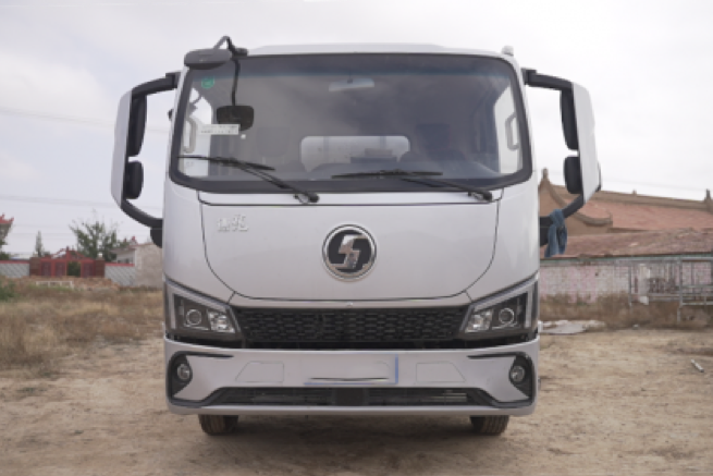 卡友馬師傅的真心話(huà)：陜汽德龍G200強動(dòng)力，高舒適 創(chuàng  )富就選它