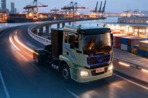 陜汽M3000E輕量化充電牽引車(chē)，省錢(qián)增效，實(shí)力擔當