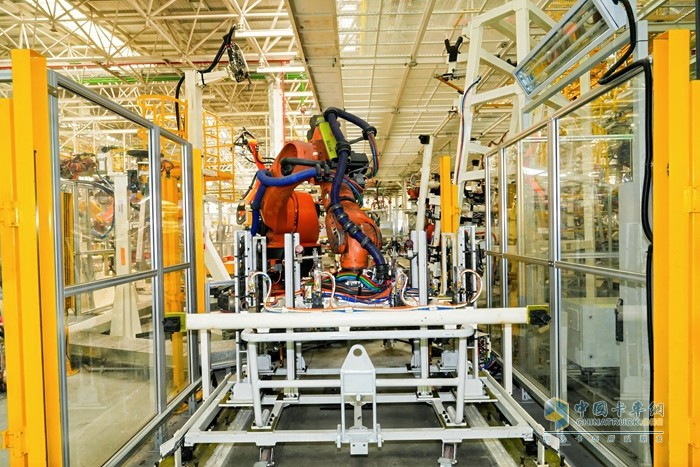 奧鈴極電輕卡,智藍工廠(chǎng),新能源商用車(chē)