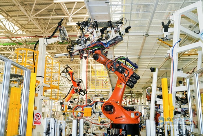 奧鈴極電輕卡,智藍工廠(chǎng),新能源商用車(chē)