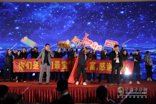 開(kāi)年戰報：一汽解放首月終端份額達到25.8%，以領(lǐng)跑者姿態(tài)起步2023