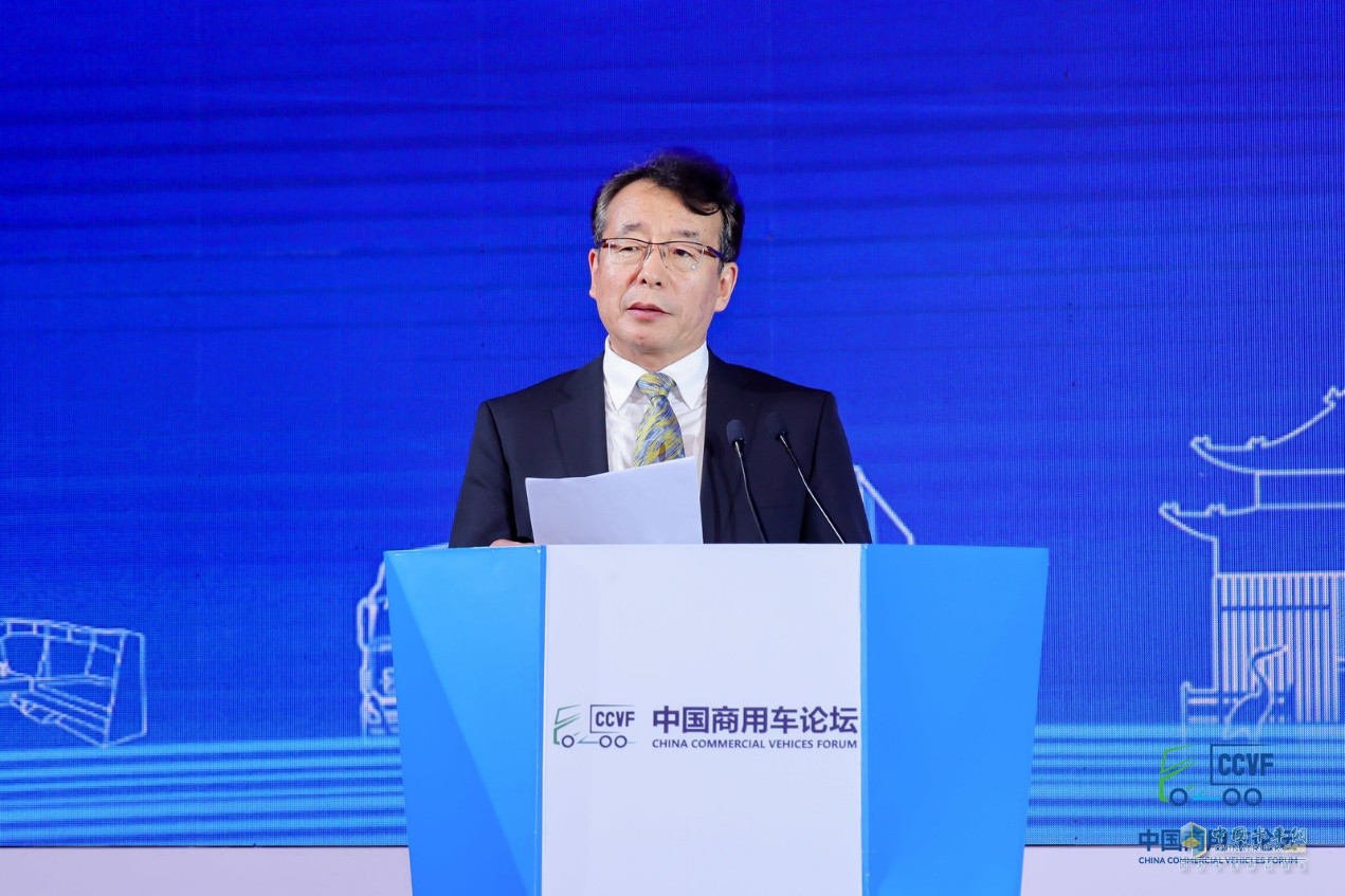 何毅：以“變”迎“變”，借轉型之機實(shí)現產(chǎn)業(yè)升級