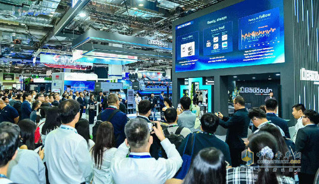 亞洲最大數據中心展，濰柴“巨無(wú)霸”產(chǎn)品亮相