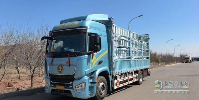 百公里16.43L，陜汽龍驥H用“芯”定義6米8載貨車(chē)新標桿！