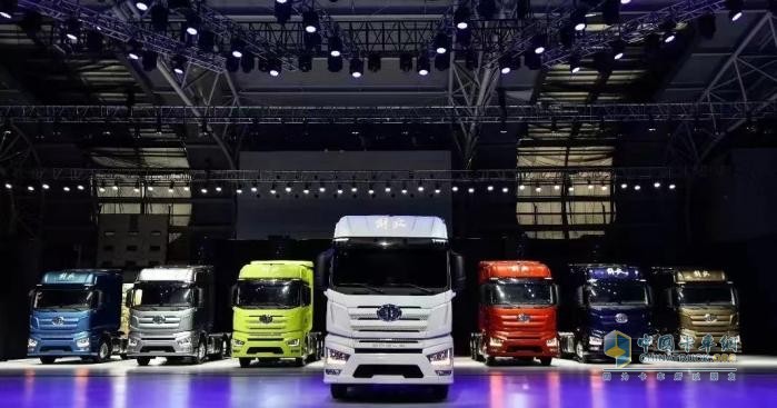 向春而行，J7創(chuàng  )領(lǐng)版牽引車(chē)開(kāi)啟創(chuàng  )富新征程