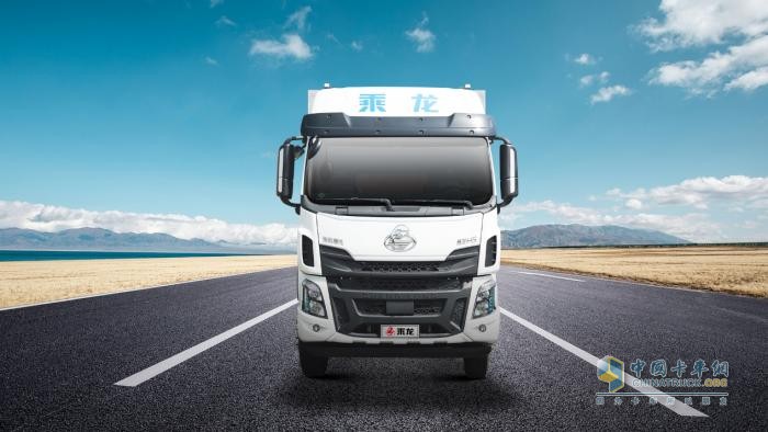 乘龍H5 6x2 LNG 載貨車(chē)：每公里較油車(chē)省9毛，一年多賺10萬(wàn)