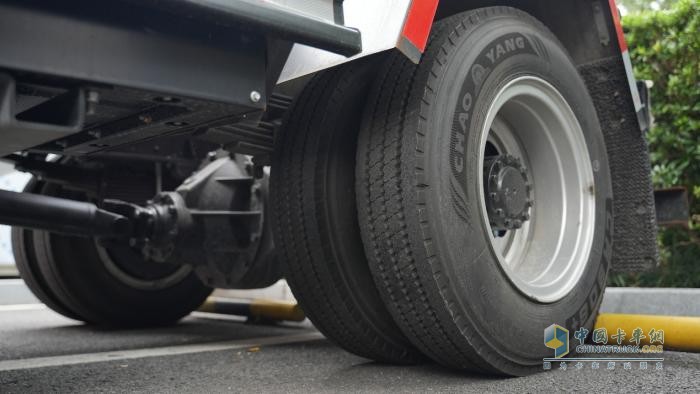 瑞沃金剛 S3 混動(dòng)版合肥上市 “雙擎動(dòng)力” 破解城建運輸困局