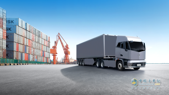 廣州車(chē)展“最重磅”車(chē)型登場(chǎng)！領(lǐng)程T9擊穿國產(chǎn)重卡價(jià)格底線(xiàn)