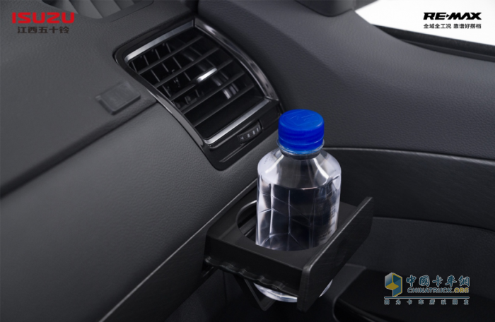 江西五十鈴：這場(chǎng)面，TA真能控制！