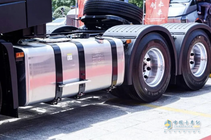 康邁參與江淮星耀X7新品發(fā)布會(huì ) 助力高效干線(xiàn)物流