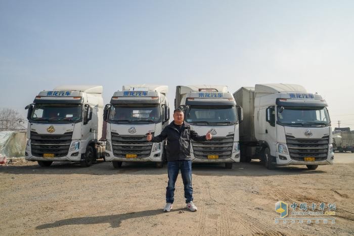 200萬(wàn)公里有多遠？對董總來(lái)說(shuō)，是他和乘龍的6年