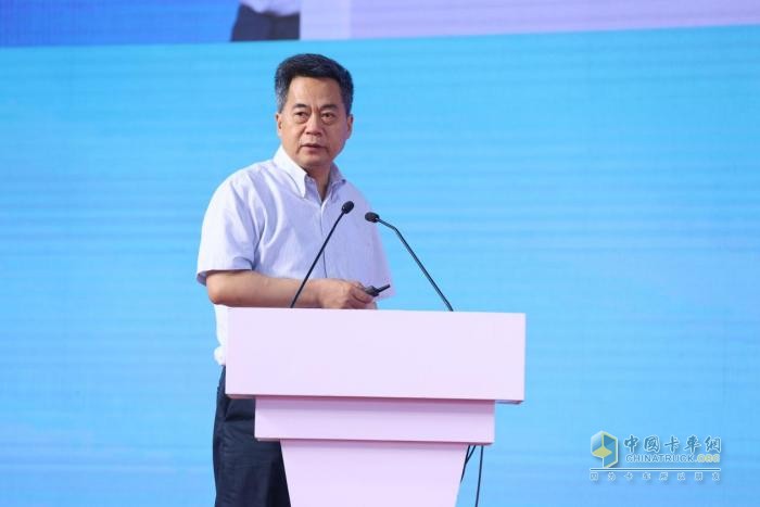 甲醇能源峰會(huì )北京揭幕！“甲醇經(jīng)濟生態(tài)鏈”初現雛形