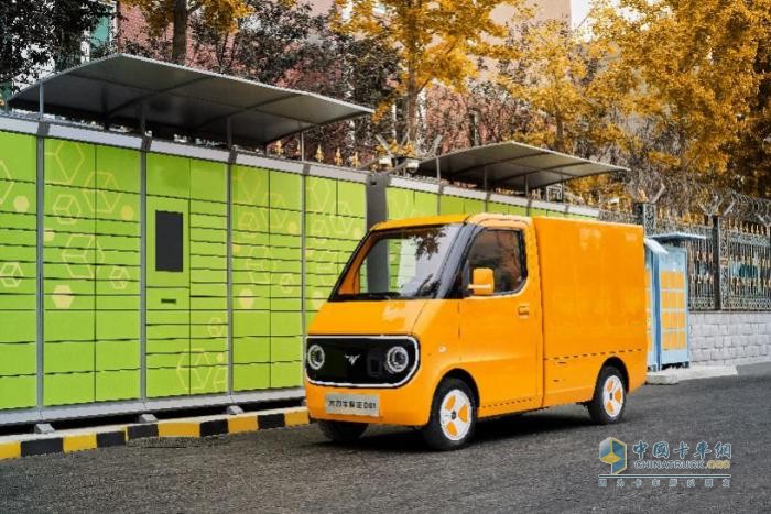 “?！钡胶Ｍ?，大力牛魔王汽車(chē)首批出口訂單啟運