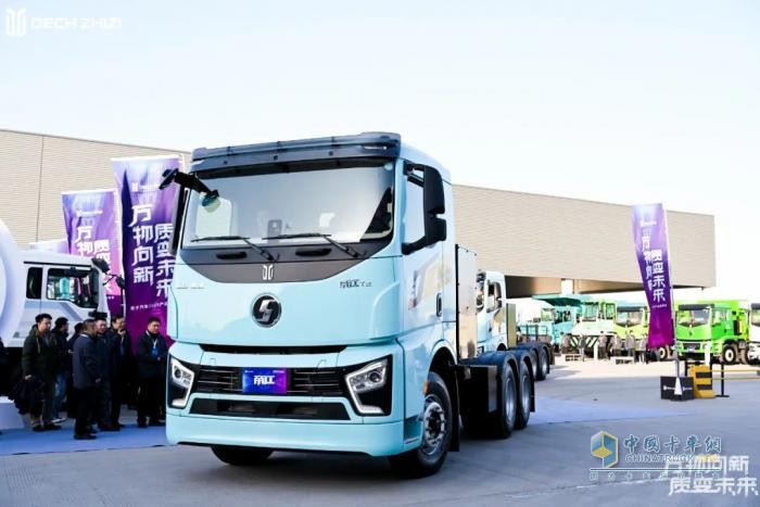 前路鉭途，質(zhì)變未來(lái)  質(zhì)子汽車(chē)2025產(chǎn)品發(fā)布會(huì )成功舉辦