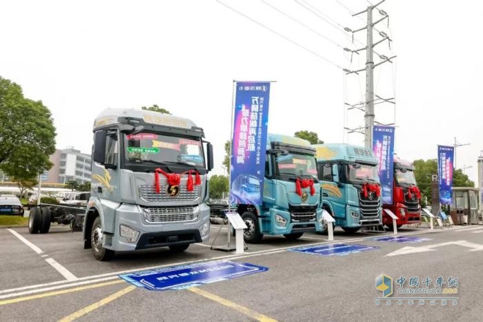 陜汽德龍M5000全新動(dòng)力硬核上市，賦能物流高質(zhì)量發(fā)展