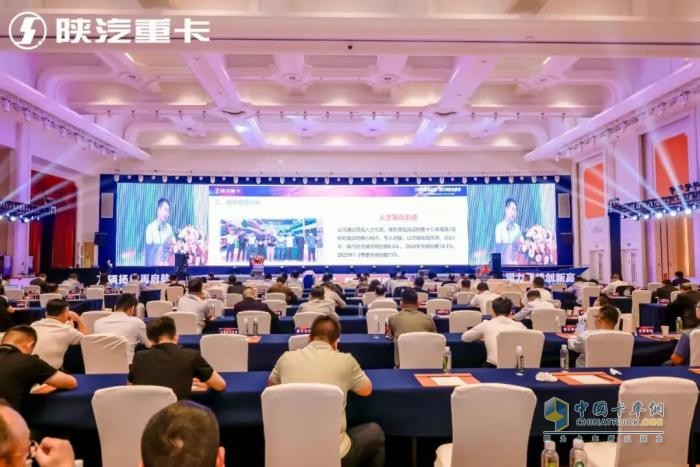 陜汽德龍M5000全新動(dòng)力硬核上市，賦能物流高質(zhì)量發(fā)展