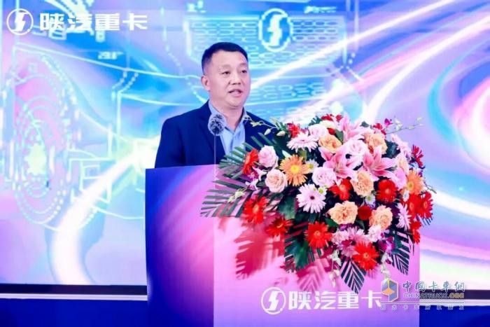 陜汽德龍M5000全新動(dòng)力硬核上市，賦能物流高質(zhì)量發(fā)展