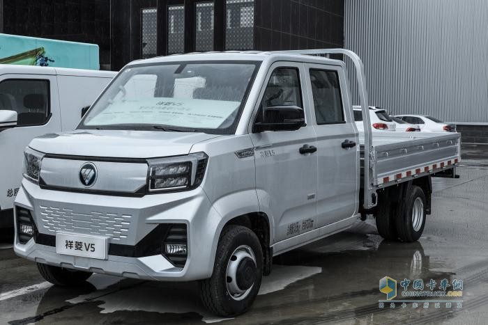 從平原到高原！祥菱V5、祥菱Q“雙星”閃耀全球價(jià)值品鑒之旅