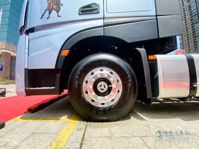 康邁參與江淮星耀X7新品發(fā)布會(huì ) 助力高效干線(xiàn)物流